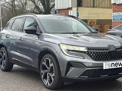 Used Renault Austral Iconic Esprit Alpine 200 HP (147 kW) 2024 Grey  SUV