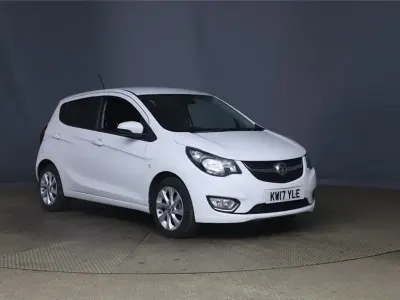 Używany Vauxhall Viva 75 KM (55 kW) 2017 Biały Hatchback