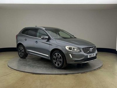 Usado Volvo XC60 SE Lux 220 HP (161 kW) 2016 Cinzento SUV