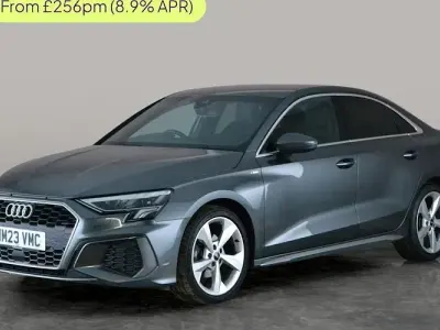 Usado Audi A3 S-Line 150 HP (110 kW) 2023 Cinzento Sedan