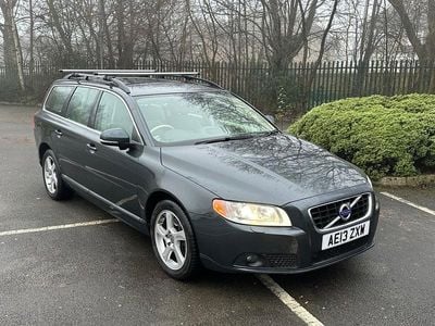 Grey Used 2013 Volvo V70 SE Estate | £5,795 (Good price)