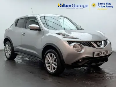 Begagnad Nissan Juke N-Connecta 2017 Silver SUV