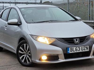 Silver Used 2014 Honda Civic ES Hatchback | £2,995 (Fair price)