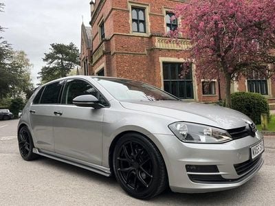 Used VW Golf VII SE 125 HP (91 kW) 2015 Silver Hatchback