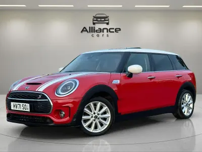 Used Mini Cooper Clubman Classic 2022 Red Estate