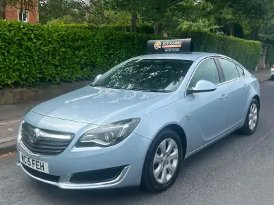 Used Vauxhall Insignia 163 HP (119 kW) 2015 Silver Hatchback
