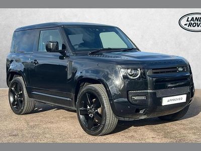 Used Land Rover Defender HSE Dynamic 249 HP (183 kW) 2024 Black Estate