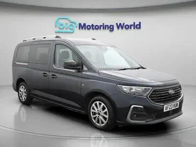 Usado Ford Grand Tourneo Connect