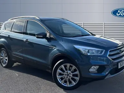 Usado Ford Kuga Titanium 150 CV (110 kW) 2019 SUV