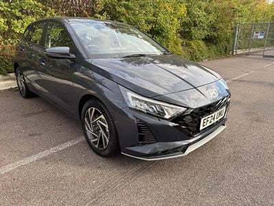 Used Hyundai i20 Advanced 101 HP (74 kW) 2024 Aurora grey Hatchback
