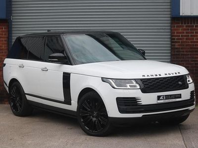 White Used 2019 Land Rover Range Rover Autobiography SUV | £42,490 (A bit pricey)