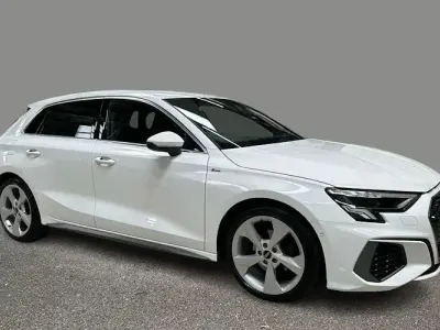 Used Audi A3 Sportback S-Line 150 HP (110 kW) 2022 White Hatchback
