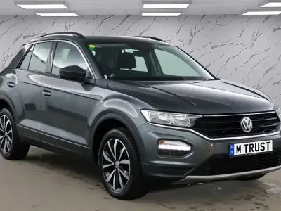 Used VW T-Roc SE 150 HP (110 kW) 2019 Grey SUV