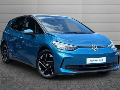 Used VW ID.3 Pure 125 kW (170 HP) 2025 Blue Hatchback