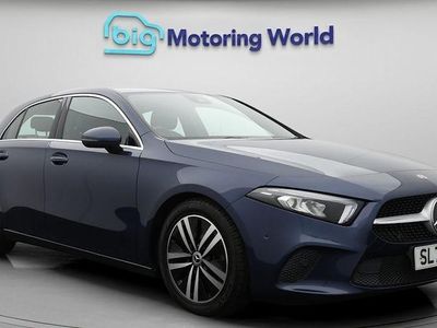 Used Mercedes A180 Executive 116 HP (85 kW) 2020 Blue Hatchback
