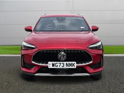 Used MG MG3 106 HP (77 kW) 2023 Red Hatchback