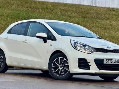 Used Kia Rio Air 86 HP (63 kW) 2016 Hatchback