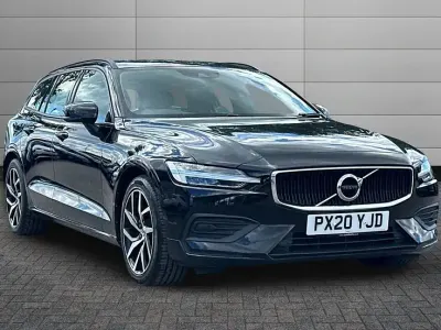 Used Volvo V60 Momentum 190 HP (139 kW) 2020 Black Estate