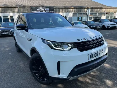 Used Land Rover Discovery 5 HSE 2018 White SUV