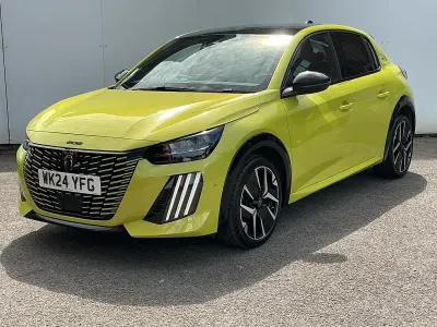 Used Peugeot 208 GT 100 HP (73 kW) 2024 Yellow Hatchback