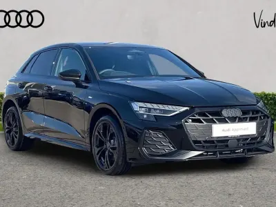Nuevo Audi A3 e-tron Black Edition 200 CV (147 kW) 2026 Negro Utilitario