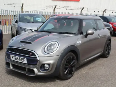Used Mini Cooper S Hatch 192 HP (141 kW) 2016 Silver Hatchback