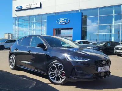 Used Ford Focus ST-Line X 125 HP (91 kW) 2023 Agate black Hatchback