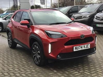Used Toyota Yaris Cross Design 113 HP (83 kW) 2024 Red SUV