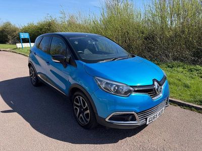 Used Renault Captur Dynamique 110 HP (80 kW) 2015 Blue/black SUV
