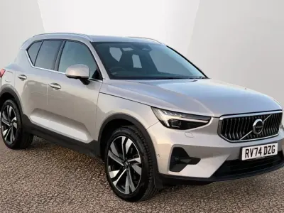 Used Volvo XC40 Ultra 197 HP (144 kW) 2024 Silver SUV