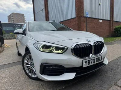 Begagnad BMW 116 Comfort Edition 116 HK (85 kW) 2020 Vit Halvkombi