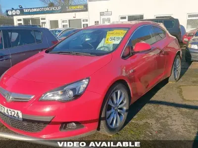 Used Vauxhall Astra GTC Sport 108 HP (79 kW) 2014 Red Hatchback