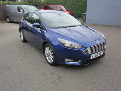 Used Ford Focus Titanium 2017 Blue Hatchback