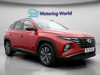 Second-hand Hyundai Tucson SE 227 CP (166 kW) 2021 Roșu SUV