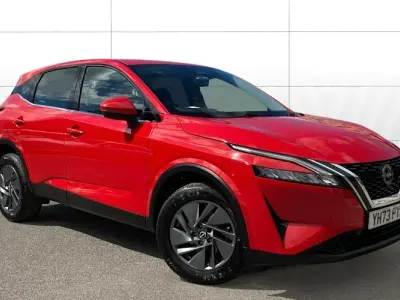 Used Nissan Qashqai Acenta Premium 140 HP (102 kW) 2023 Red SUV
