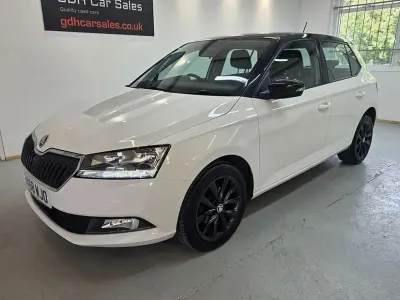 Used Skoda Fabia Colour Edition 95 HP (69 kW) 2018 White Hatchback