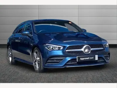 Begagnad Mercedes CLA220 Shooting Brake AMG Line Premium 190 HK (139 kW) 2022 Blå Kombi