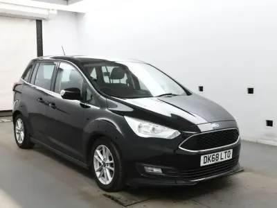Usado Ford Grand C-Max Zetec 2018 Preto Monovolume