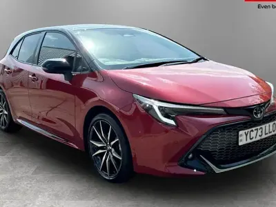 Used Toyota Corolla Sport 140 HP (102 kW) 2023 Red Hatchback