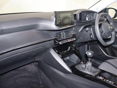 Used Peugeot 208 Allure+ 99 HP (72 kW) 2023 Black Hatchback