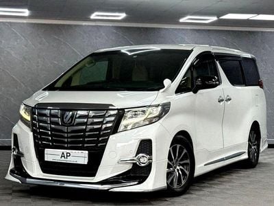 Used Toyota Alphard Executive 2025 White MPV