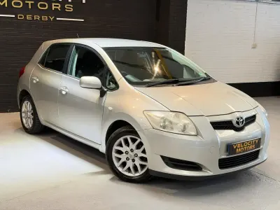 Used Toyota Auris