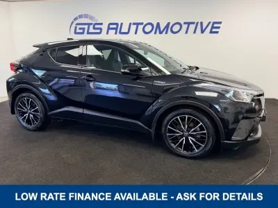 Second-hand Toyota C-HR 122 CP (89 kW) 2019 Negru SUV