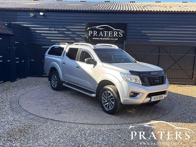 Used Nissan Navara Tekna 190 HP (139 kW) 2017 Silver Pickup