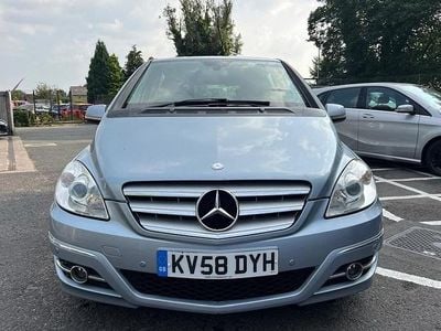 Mercedes B200