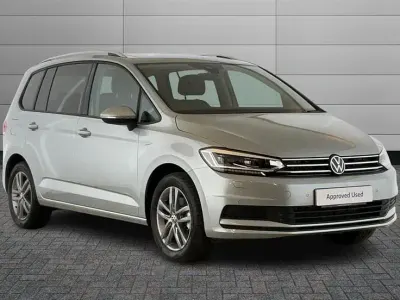 Used VW Touran Match 150 HP (110 kW) 2025 Oyster silver MPV