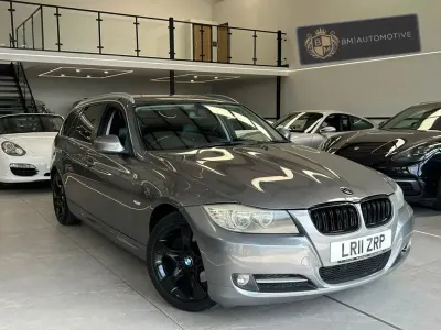 Used BMW 320 Exclusive 184 HP (135 kW) 2011 Grey Estate