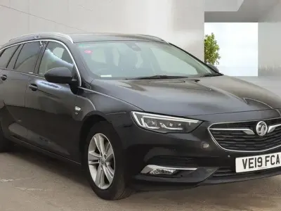 Used Vauxhall Insignia Elite 136 HP (100 kW) 2019 Black Hatchback
