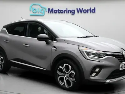 Gebraucht Renault Captur SE 143 PS (105 kW) 2022 Grau SUV