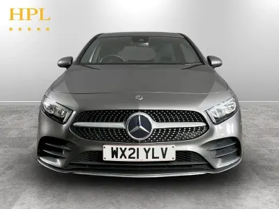 Usado Mercedes A200 Executive 163 HP (119 kW) 2021 Cinzento Citadino